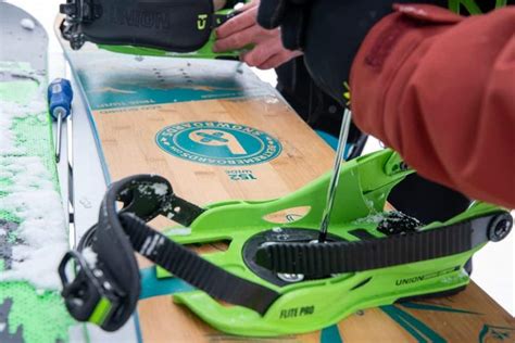 Fijaciones snowboard Continuara.org