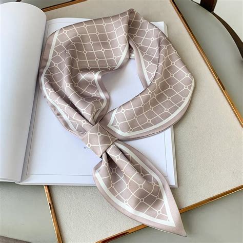 Foulard nuevo Continuara.org
