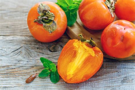Fruta caquis Continuara.org