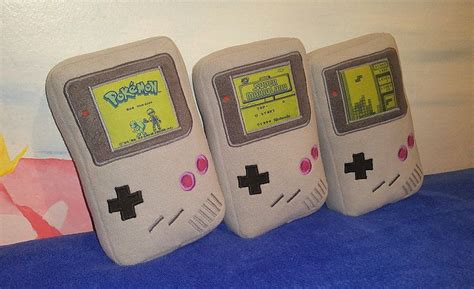 Game boy peluche Continuara.org