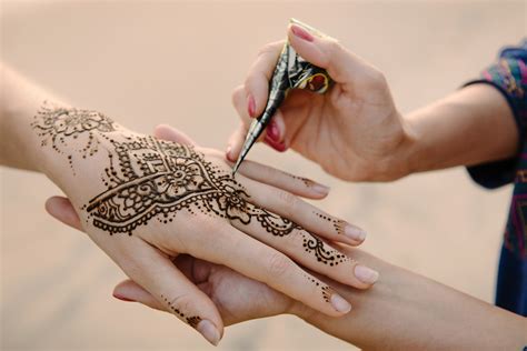 Henna tattoo tinta Continuara.org