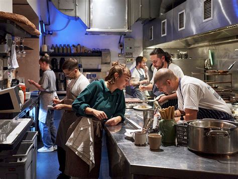 Isla cocina restaurante Continuara.org