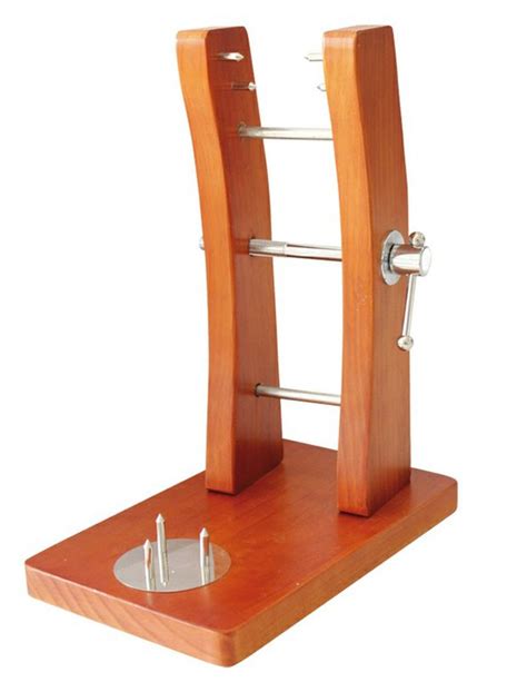 Jamonero madera Continuara.org