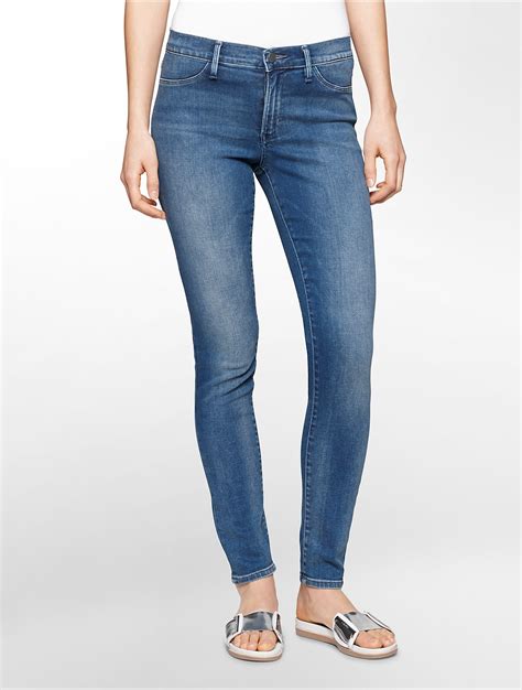 Jeans calvin klein Continuara.org