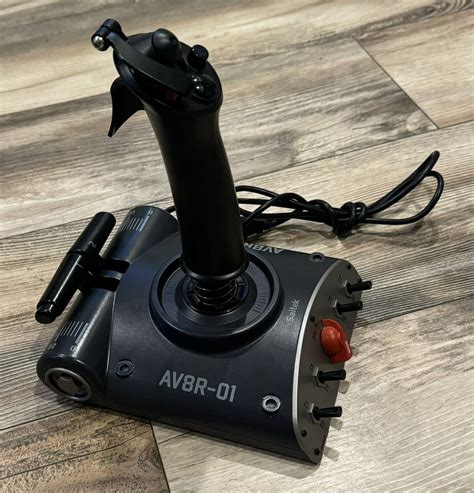 Joystick saitek av8r Continuara.org
