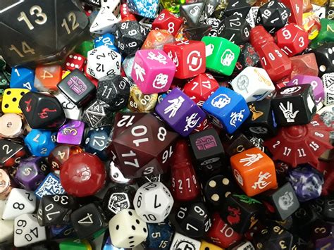 Juego cartas dados Continuara.org