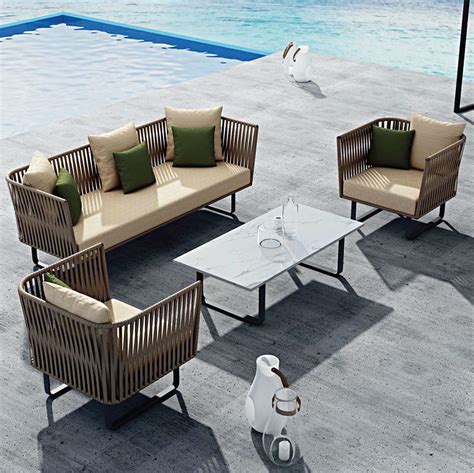 Juego sofa exterior Continuara.org