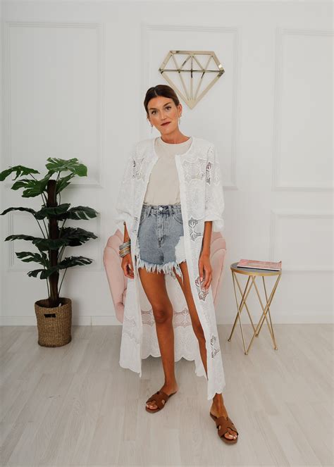 Kimono blanco Continuara.org