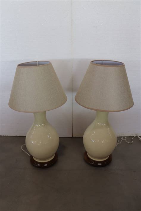 Lampara porcelana Continuara.org