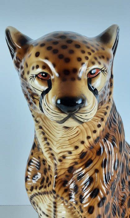 Leopardo ceramica estilo Continuara.org