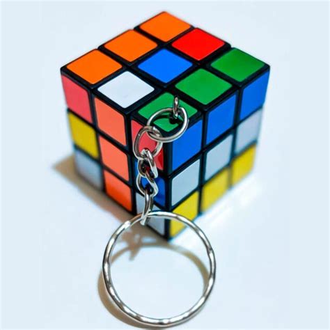 Llavero cubo rubik Continuara.org