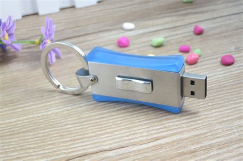 Llavero usb personalizado Continuara.org