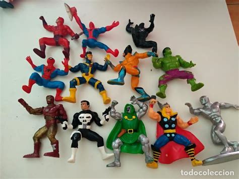 Lote figuras superheroes Continuara.org