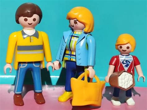 Lotes familias playmobil Continuara.org