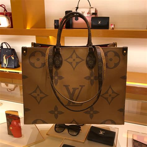Louis vuitton on Continuara.org
