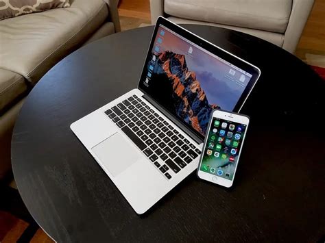 Macbook air iphone Continuara.org