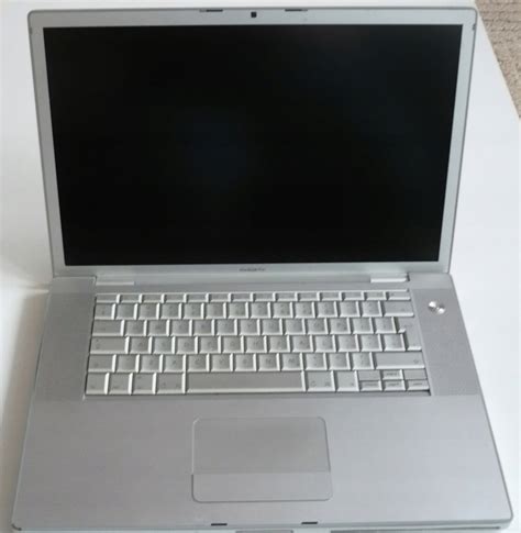 Macbook pro a1226 Continuara.org