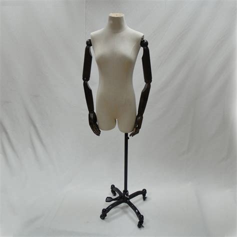 Maniquies busto mujer Continuara.org