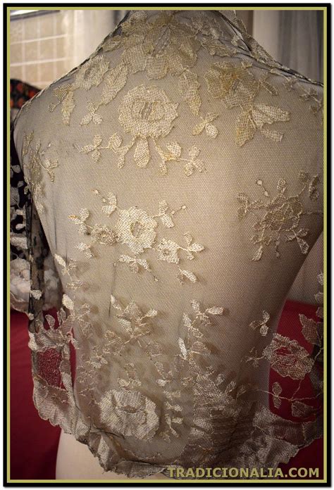 Mantilla antigua Continuara.org