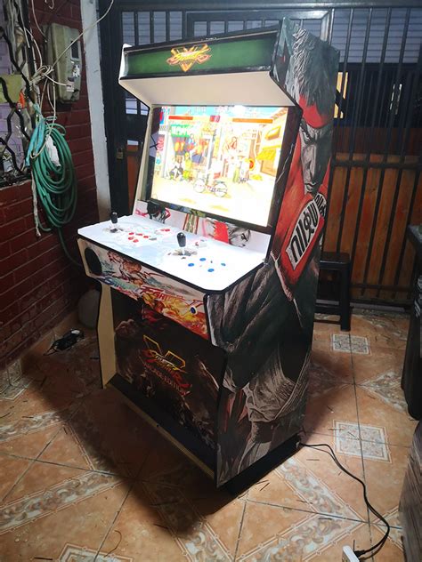Maquina arcade reyes Continuara.org