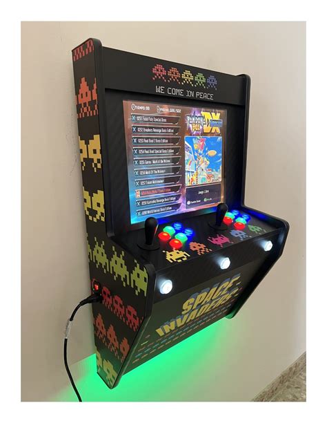 Maquina arcade sobre Continuara.org