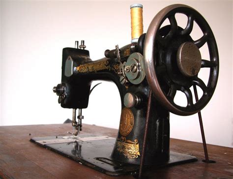 Maquina coser mas Continuara.org