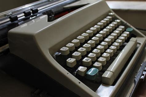 Maquina escribir anos Continuara.org