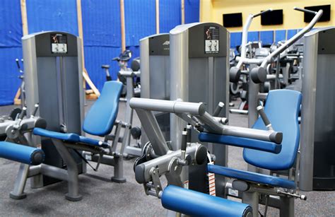 Maquinas gimnasio Continuara.org