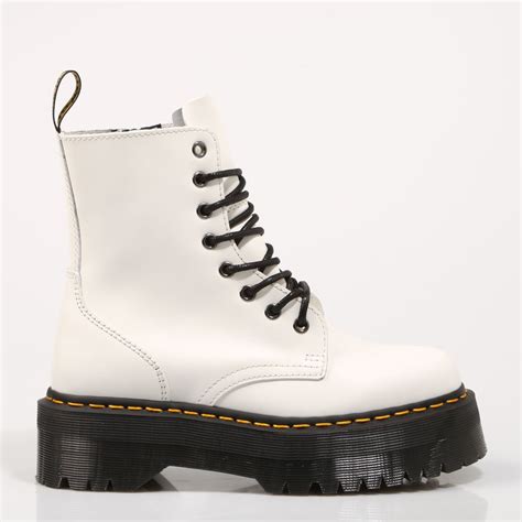 Martens blancas plataforma Continuara.org