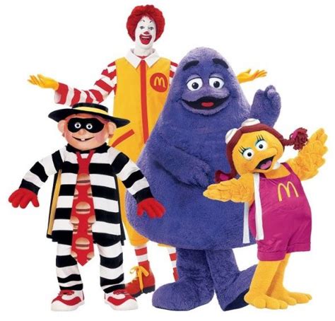 Mascota mcdonalds Continuara.org
