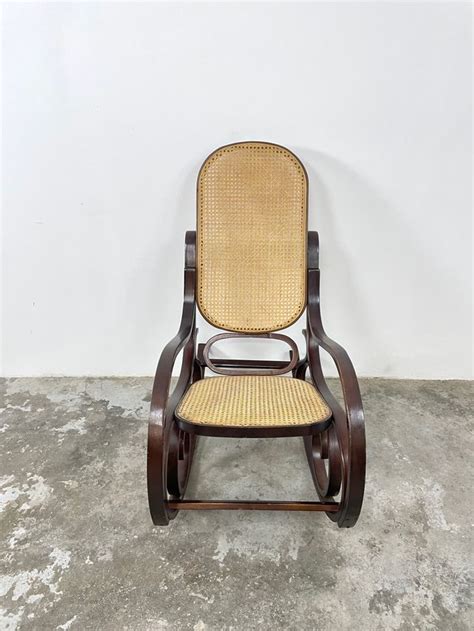 Mecedora rejilla vintage Continuara.org