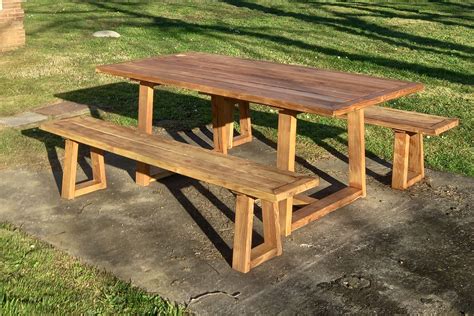 Mesa banco madera Continuara.org
