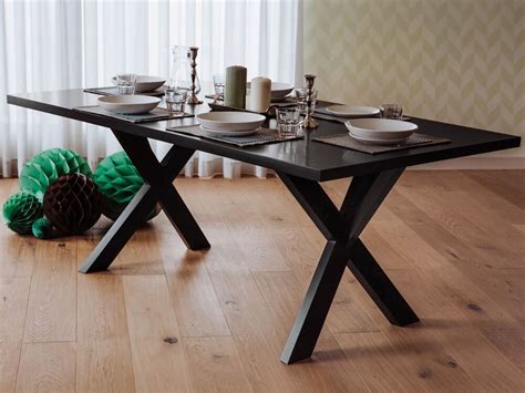 Mesa comedor negra Continuara.org