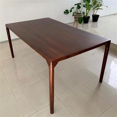 Mesa madera caoba Continuara.org