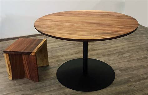 Mesa pequena madera Continuara.org