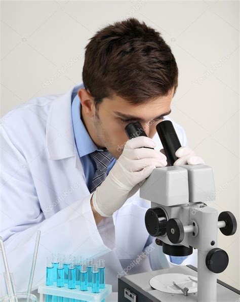 Microscopio cientifico Continuara.org
