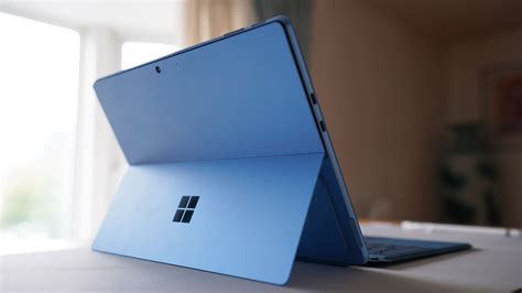 Microsoft surface Continuara.org