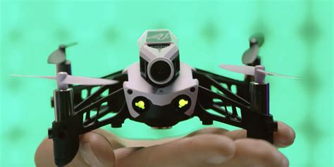 Mini drone parrot Continuara.org