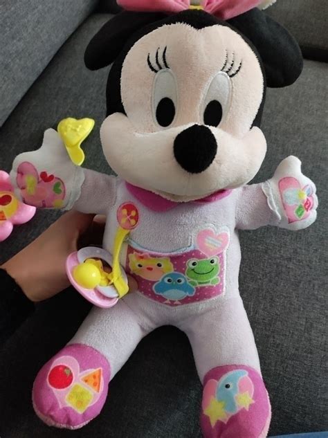 Minnie peluche interactiva Continuara.org