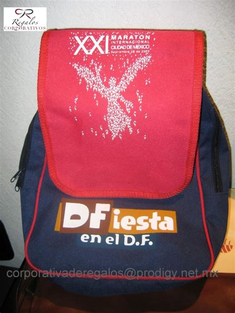 Mochilas personalizadas regalo Continuara.org