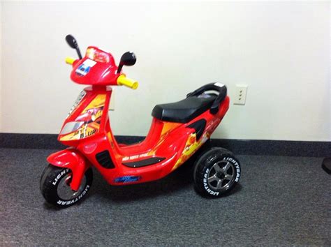 Moto bateria cars Continuara.org