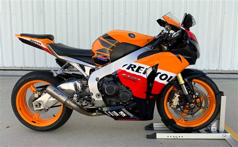Moto repsol Continuara.org
