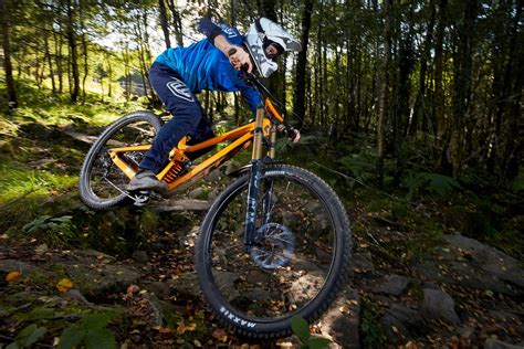 Mountain bike b Continuara.org