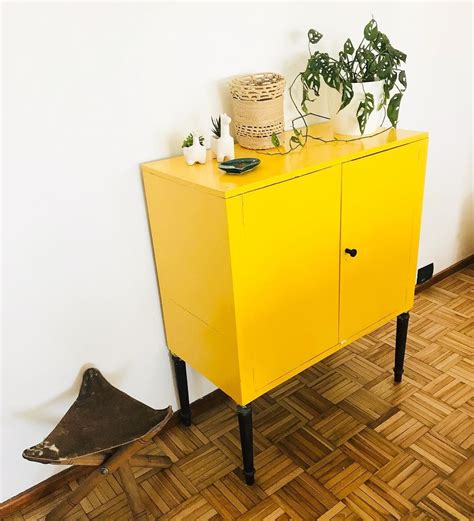 Mueble amarillo Continuara.org
