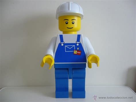 Muneco lego grande Continuara.org