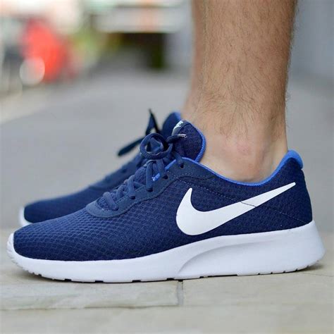 Nike azul marino Continuara.org
