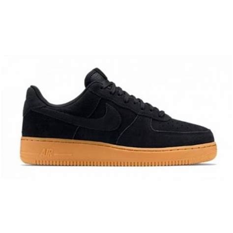 Nike negras ante Continuara.org