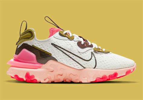 Nike react with Continuara.org