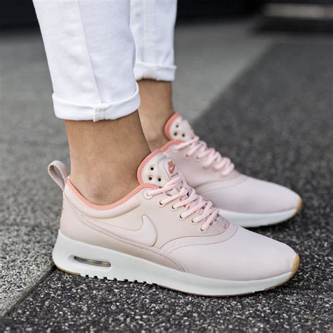 Nike thea Continuara.org