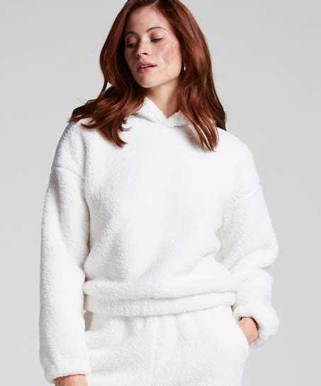 Nueva sudadera hunkemoller Continuara.org